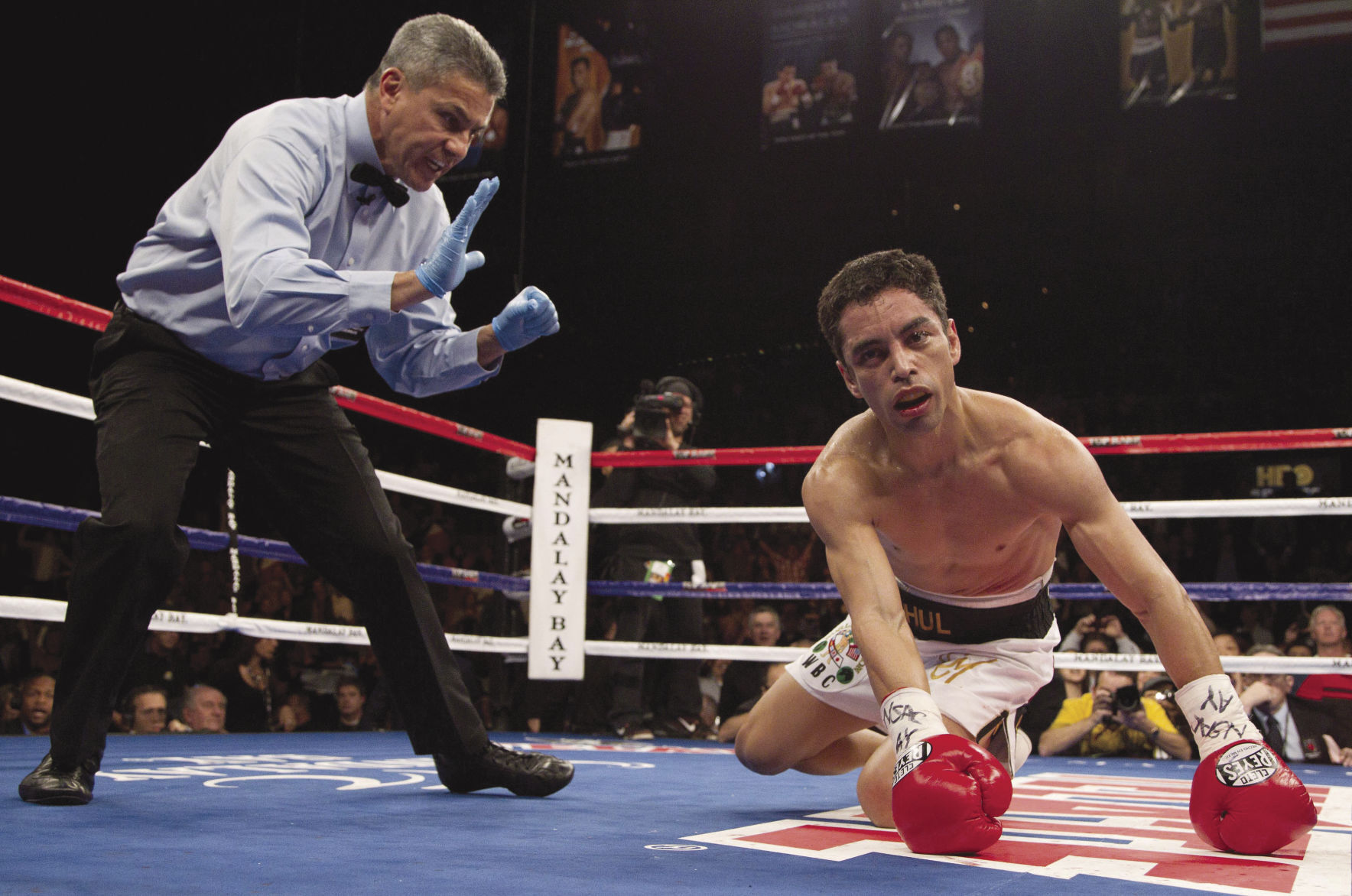 Donaire Montiel Boxing